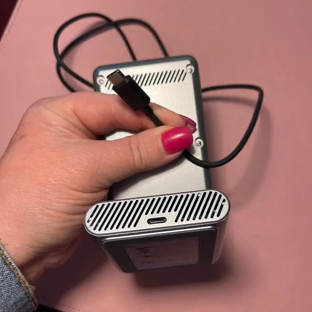 Fast Wireless Cell Phone Charger with Cord